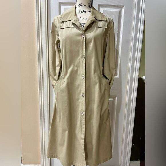 London Fog Trench Coat VTG Sz 10P Tan made in Baltimore Versatile Sophisticated - Picture 5 of 10